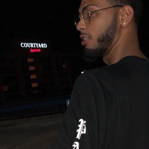 Meet your Posher, Brandon